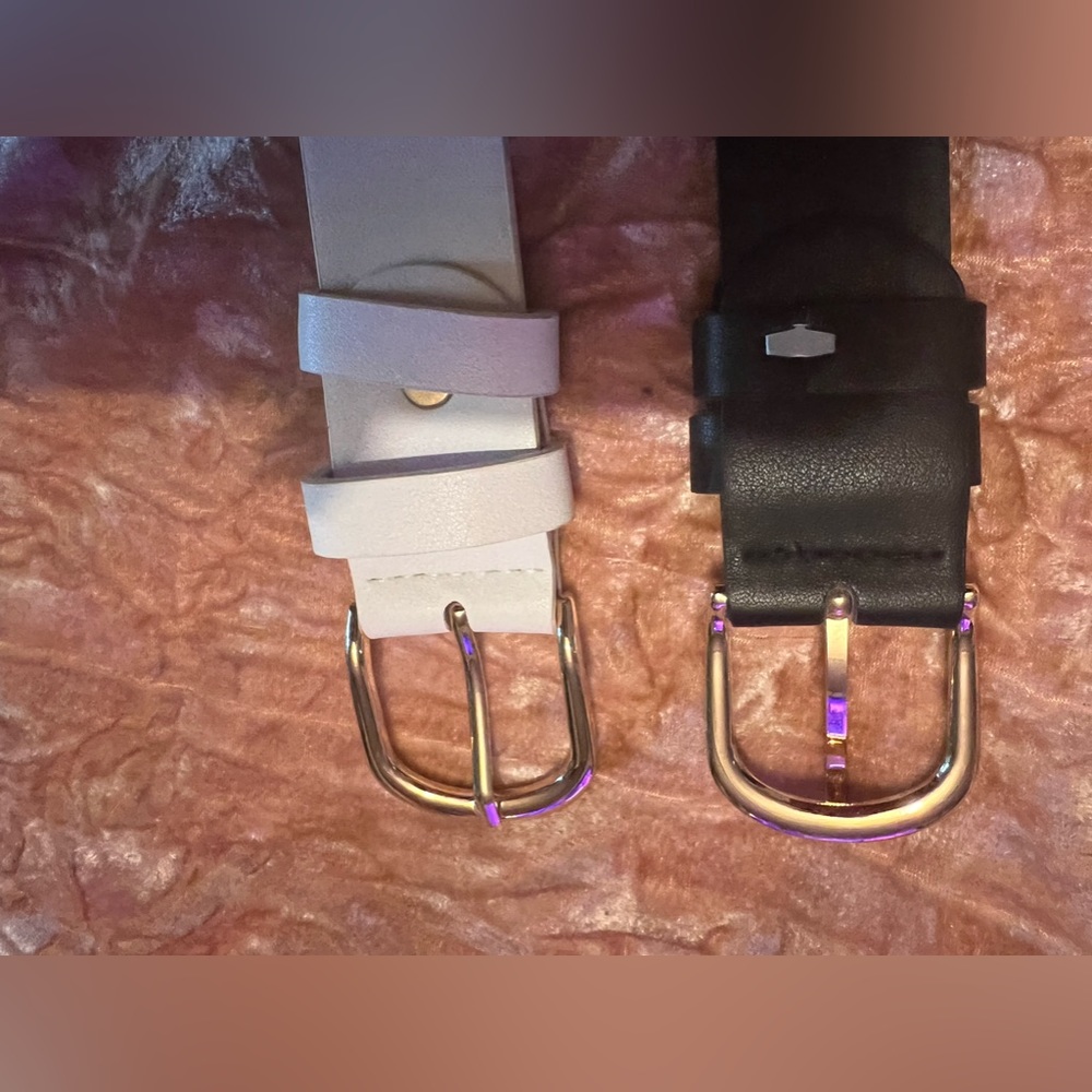 Woman’s belts XL